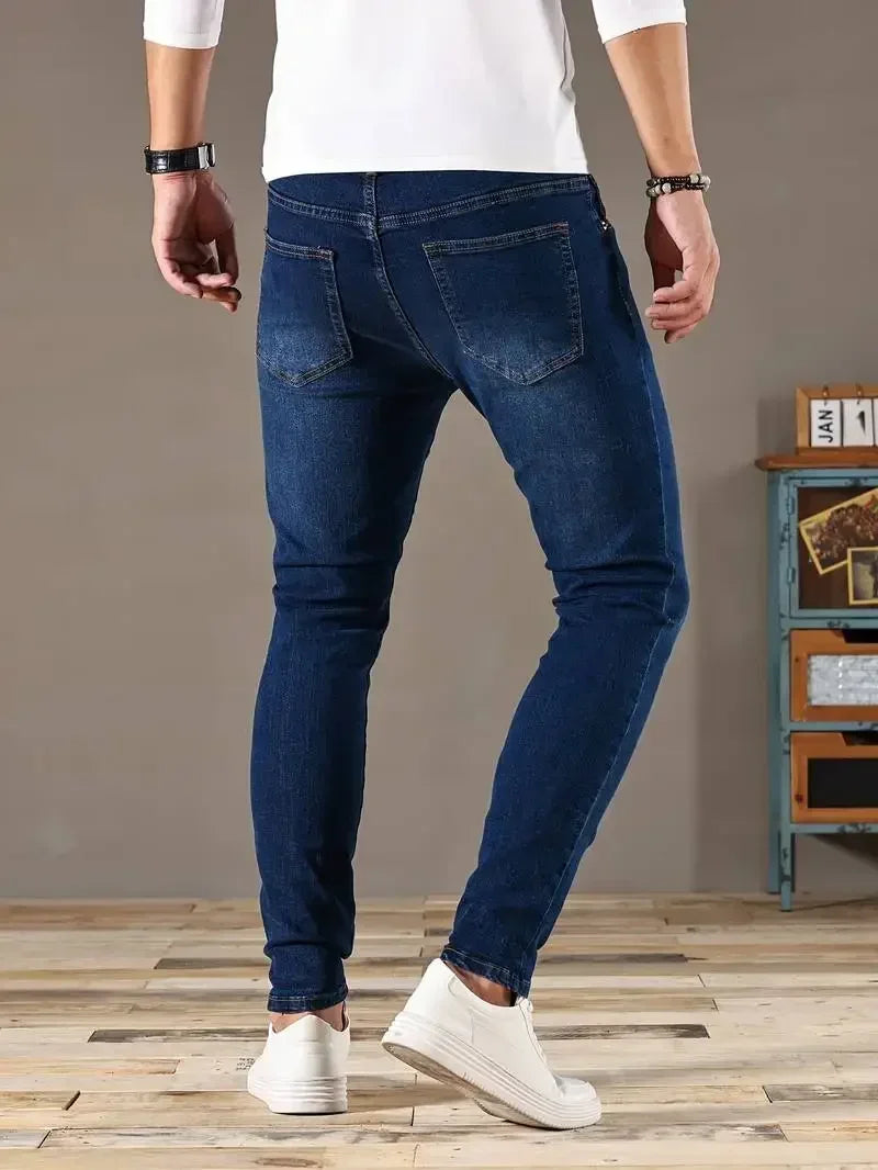 Calça Jeans Slim Fit com eslatano