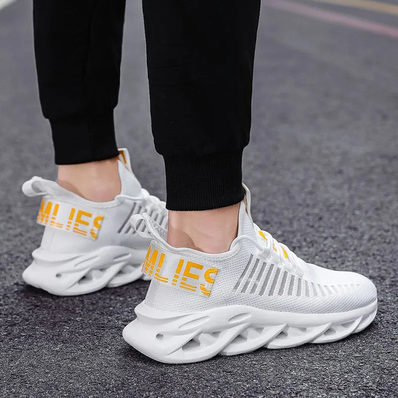 Men Shoes Comfortable Sneakers Womoen Breathable Couple Running Shoes Mesh Tenis Sport Shoes Size 36-46 Waling Sneakers Men