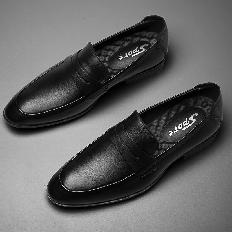 Mocassins de couro genuíno para homens, sapatos formais, mocassins artesanais, moda italiana, marca de luxo