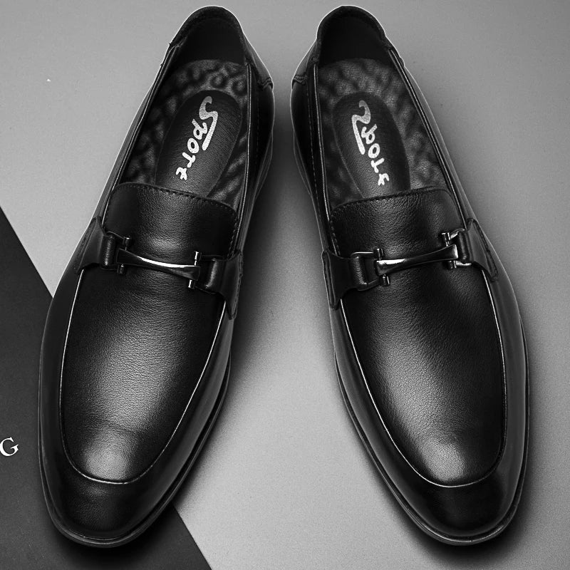 Mocassins de couro genuíno para homens, sapatos formais, mocassins artesanais, moda italiana, marca de luxo