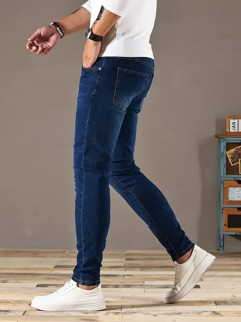 Calça Jeans Slim Fit com eslatano