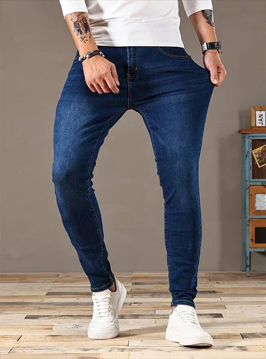 Calça Jeans Slim Fit com eslatano