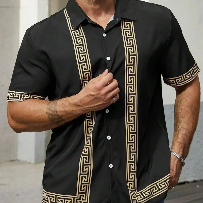 Retro men's short sleeved shirt with luxurious gold Baroque chain pattern suitable for summer banquet street wear